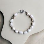 Duurzame parel armband Ines, handgemaakte sieraden