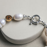 Parel armband met zilveren sluiting