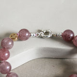 'Julie' Aardbeienkwarts Armband