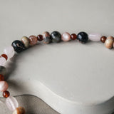 'Valerie' Edelsteen Ketting met Rozenkwarts en Hessoniet