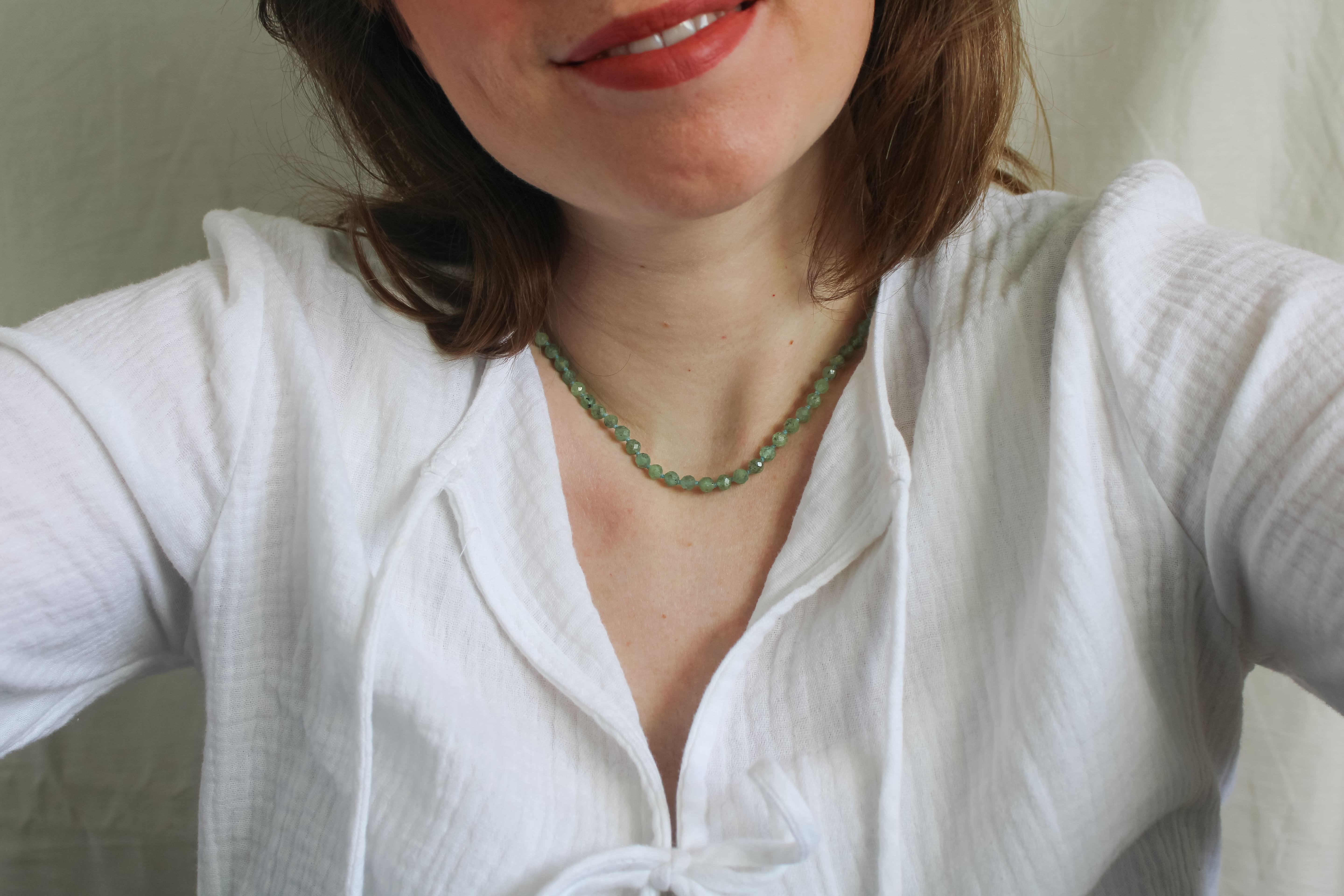 Cyaniet en chalcedoon ketting 'Chloe'