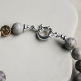 Maifan mineraal ketting met zilveren sluiting