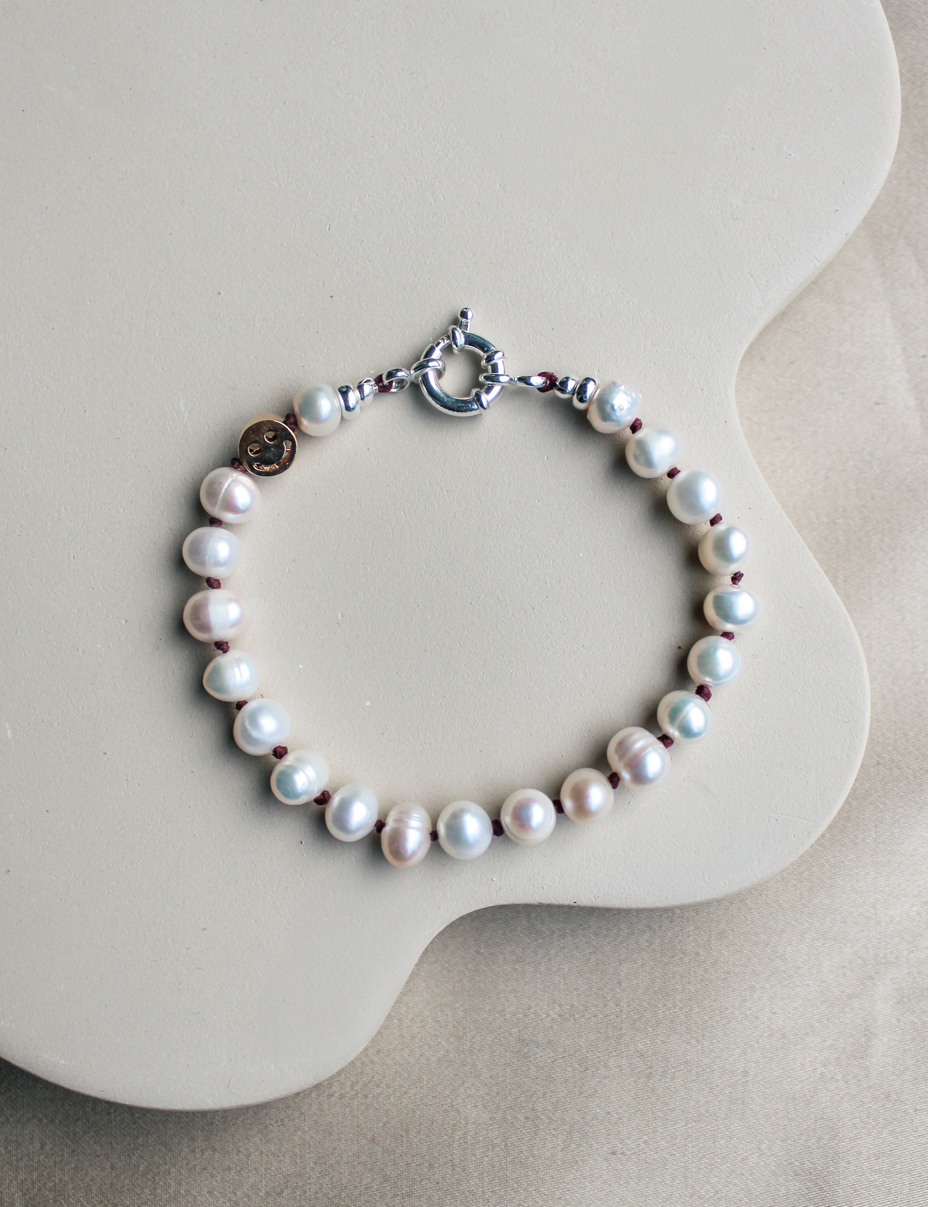 Duurzame parel armband Ruby, handgemaakte sieraden